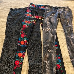 Yoga leggings with designs